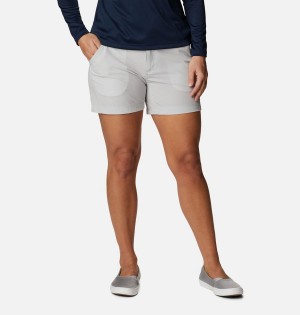 Columbia PFG Coral Point III Women's Shorts Grey | AZFNQG-126