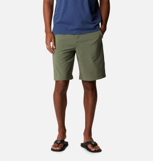 Columbia PFG Grander Marlin II Offshore Men's Shorts Green | HMDGCL-715