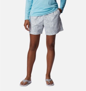 Columbia PFG Super Backcast Water Women's Shorts Grey | OGQWBF-564