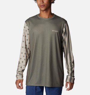 Columbia PFG Terminal Tackle Americana Long Sleeve Men's T-Shirt Green | QSRPYE-901