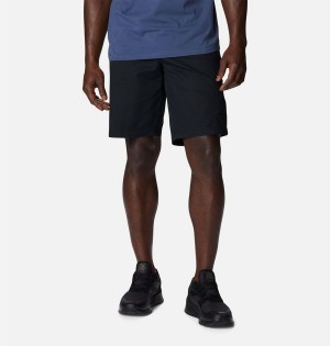 Columbia Pine Canyon Cargo Men's Shorts Black | LSCVMJ-687