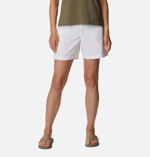 Columbia Silver Ridge Utility Women's Shorts White | ALFKTV-567