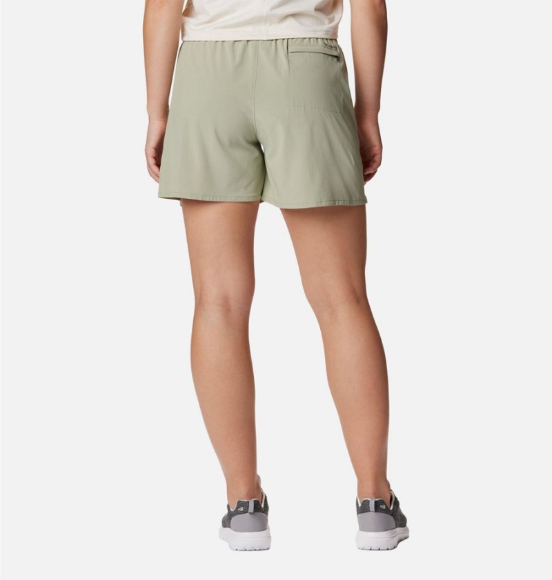 Columbia Boundless Beauty Women's Shorts Green | QLMHWD-853