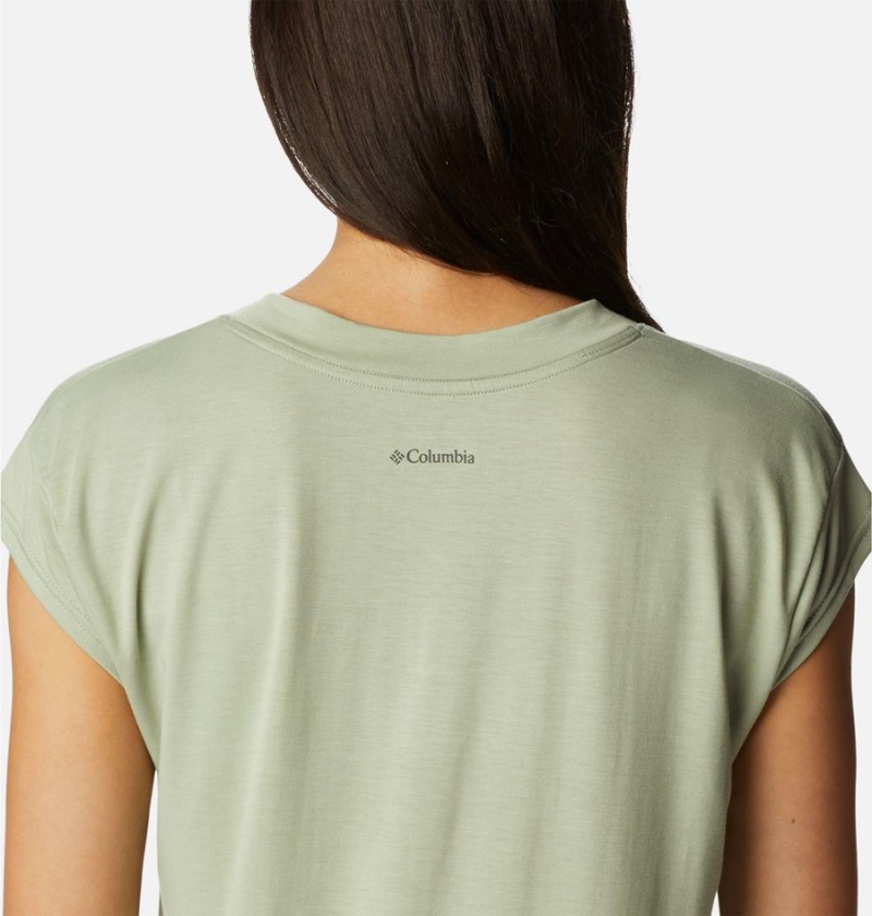 Columbia Boundless Beauty Women's T-Shirt Green | UWXBRA-186