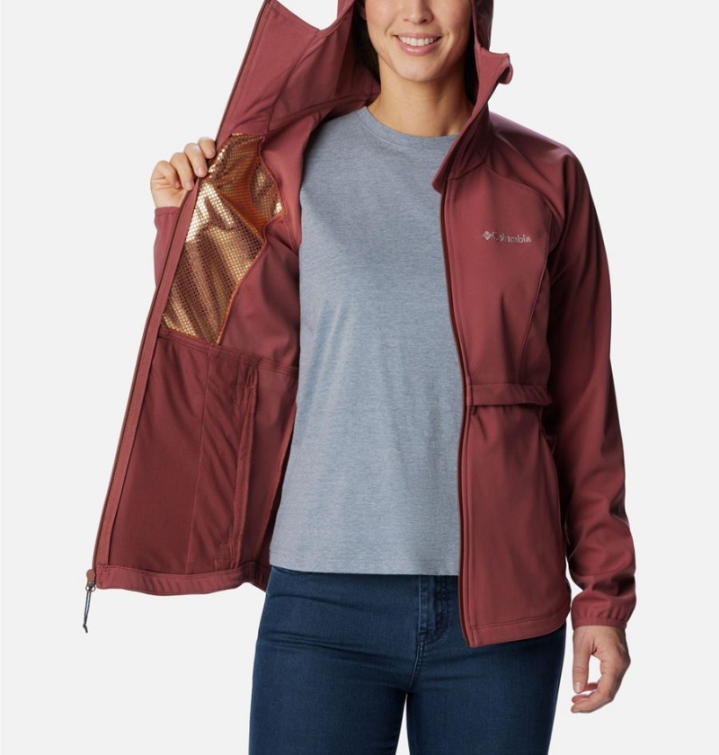 Columbia Canyon Meadows Women's Softshell Jackets Coral | QTCRNO-516