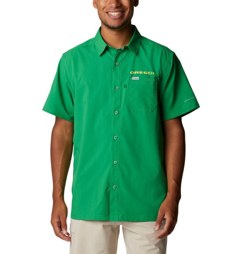Columbia Collegiate PFG Slack Tide Camp - Oregon Men\'s Shirt Green | XMPBVN-390