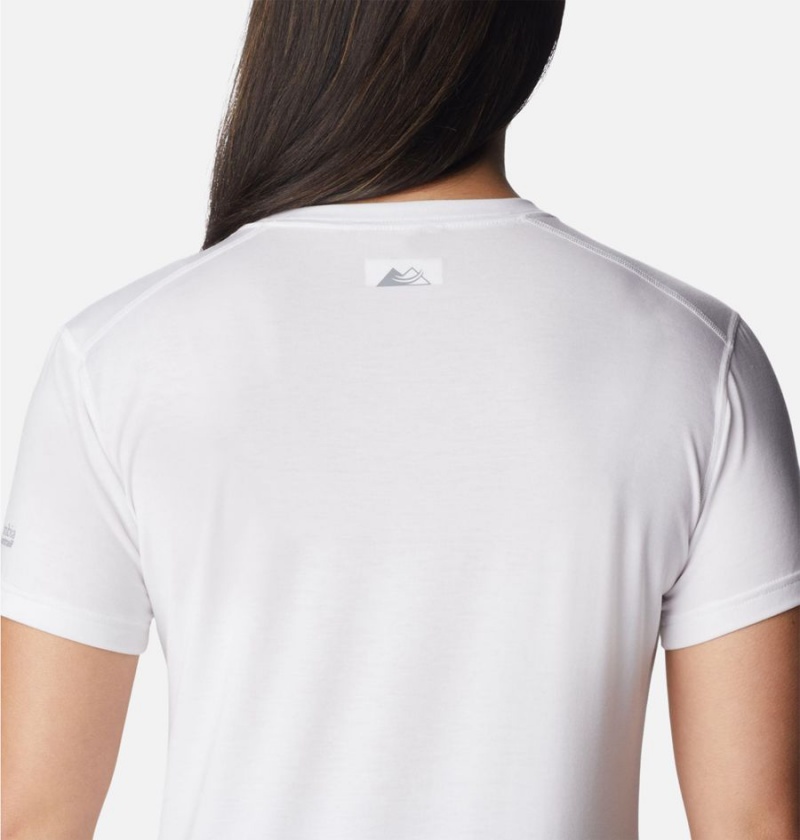 Columbia Endless Trail Running Tech Women's T-Shirt White | DCNEOG-350