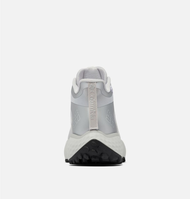 Columbia Escape Thrive Endure Men's Hiking Shoes White | CTGMVH-342