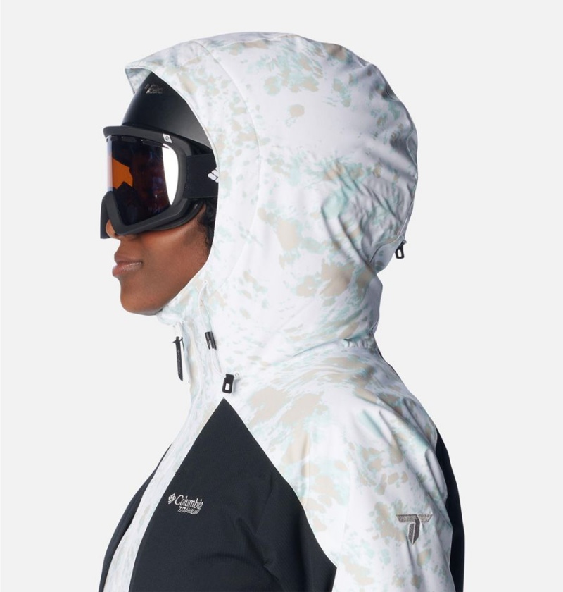 Columbia Highland Summit Women's Ski Jacket White | UDVKHB-896