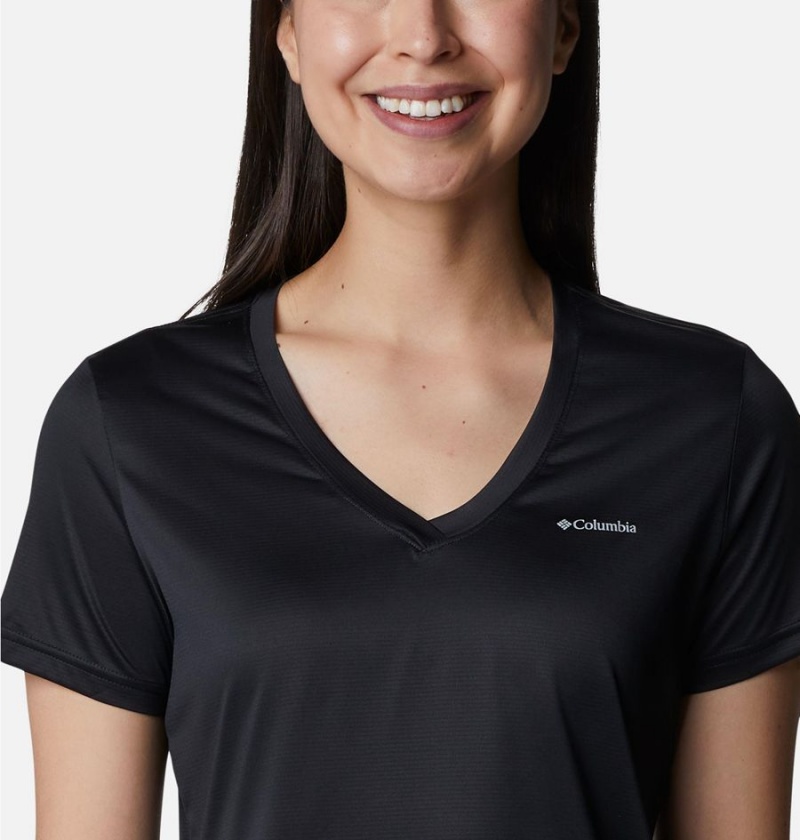 Columbia Hike Short Sleeve V-Neck Women's T-Shirt Black | XCHFUI-271