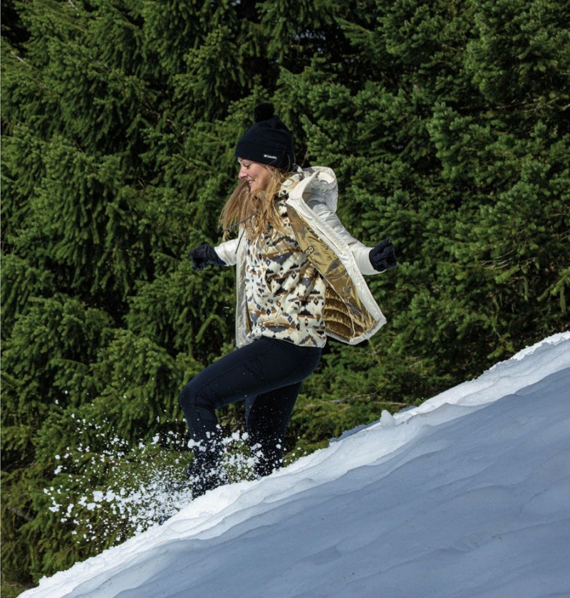 Columbia Joy Peak Insulated Hooded Women's Puffer Jacket White | JYHINR-643