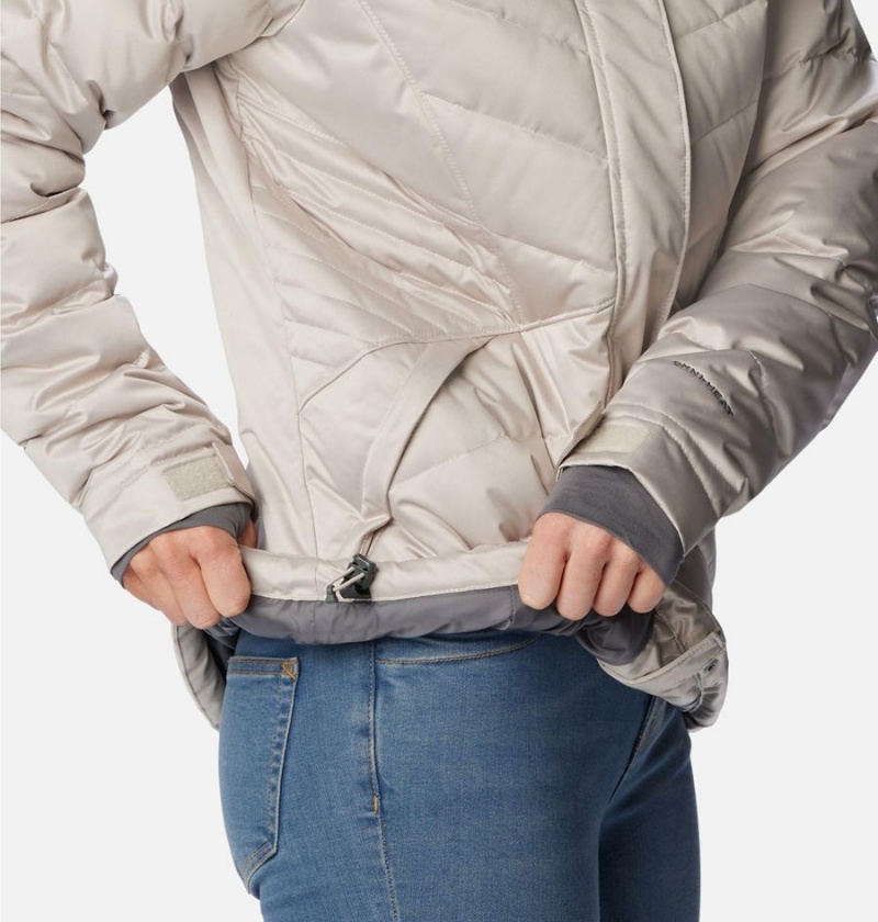 Columbia Lay D III Women's Puffer Jacket White | SCWEUI-730