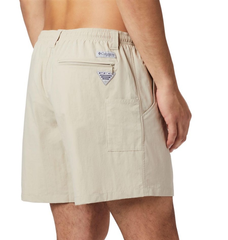 Columbia PFG Backcast III Water Men's Shorts Khaki | JPZUYG-425