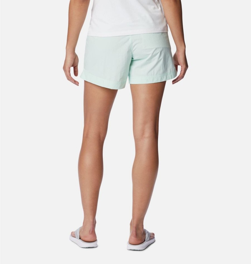 Columbia PFG Backcast Water Women's Shorts Green | MPIGRX-908