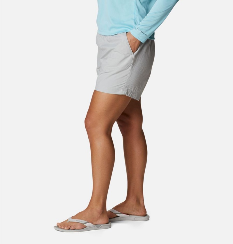 Columbia PFG Backcast Water Women's Shorts Grey | YFEGTC-481