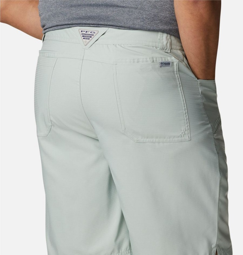 Columbia PFG Skiff Guide Men's Shorts Green | LWXVHM-923