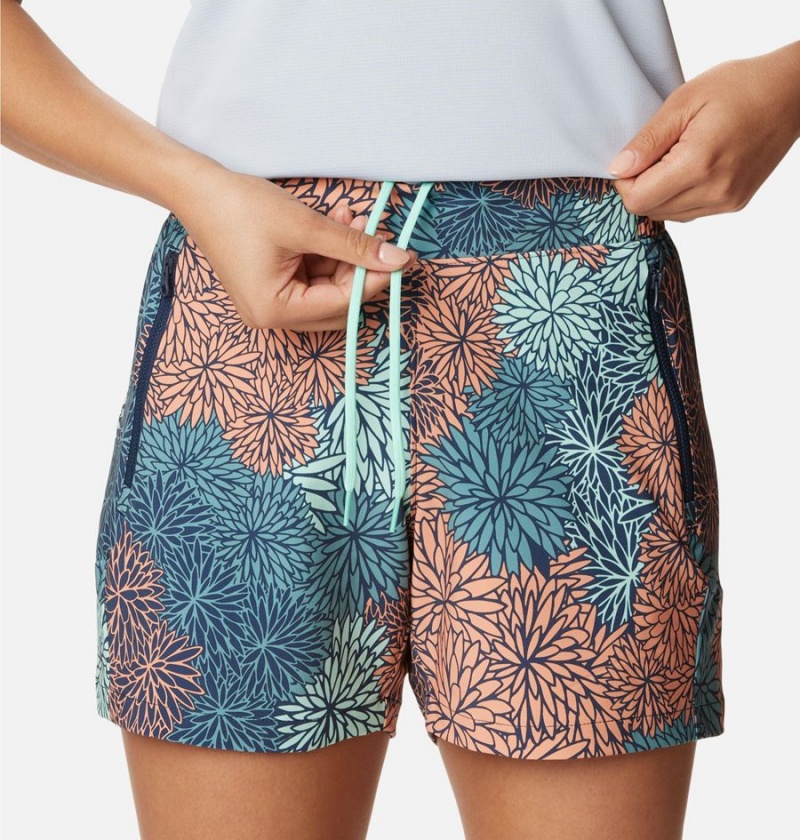 Columbia PFG Tidal II Women's Shorts Green | LJBKIP-026