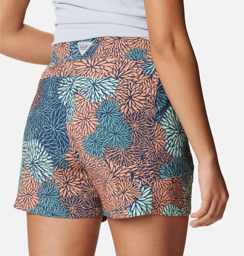 Columbia PFG Tidal II Women's Shorts Green | LJBKIP-026