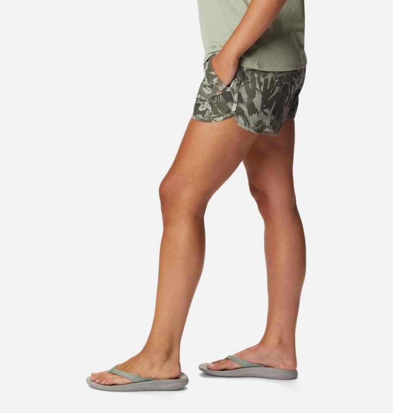 Columbia Pleasant Creek Stretch Women's Shorts Green | UTNQAZ-958