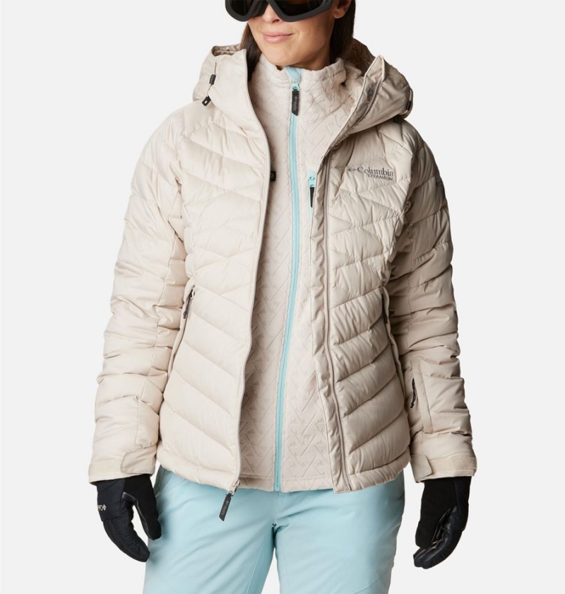 Columbia Roaring Fork Women's Puffer Jacket White | VFHNLM-135
