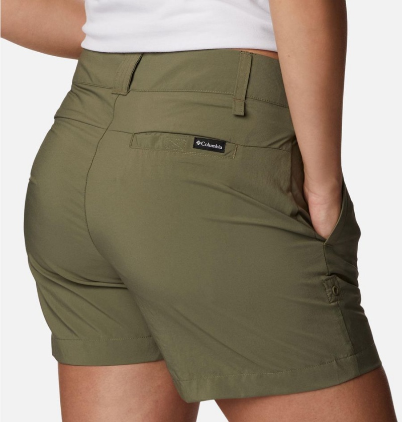 Columbia Silver Ridge Utility Women's Shorts Green | VEWSUJ-591