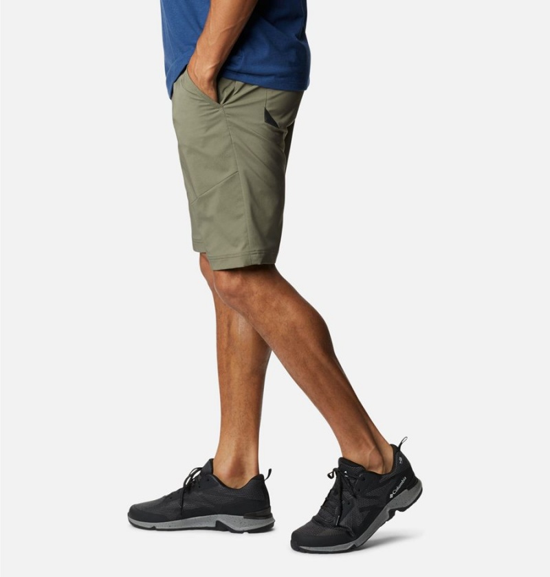 Columbia Tech Trail Men's Shorts Green | RDGWTL-654