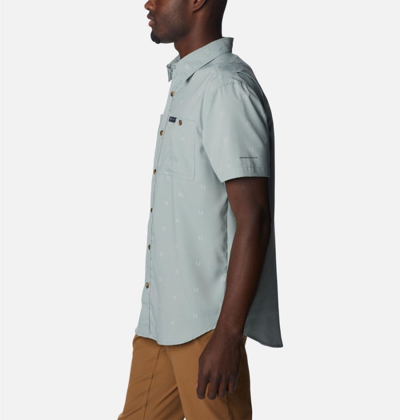 Columbia Utilizer Printed Woven Short Sleeve Men's Shirt Grey | UDOJGE-327